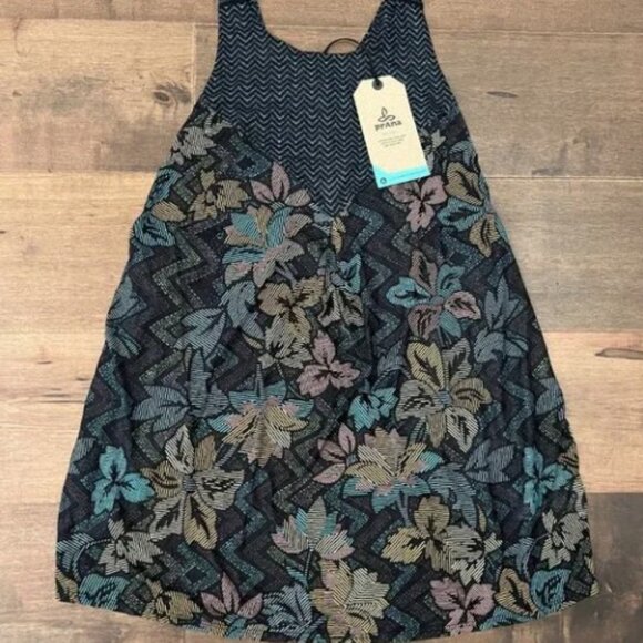 Prana Valentina Top Black Horchata Sm NWT W11190674 - Picture 3 of 3